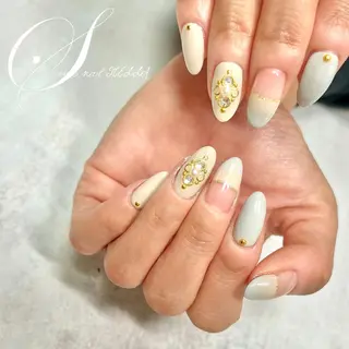 ネイル ステラ marikominoのネイルデザイン