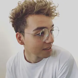 ショート パーマ メンズ 川本 裕🌿のヘアスタイル