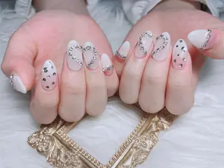 カラー ネイル MiKi Nai池袋 長さだし得意のネイルデザイン