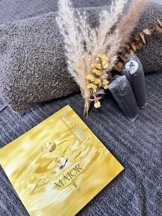 キッズ ネイル マツエク・マツパ アイブロウ Raviliss .のエステ・リラクイメージ