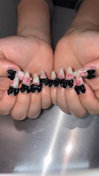 ネイル 👽個性派ネイル🎀 komachiのマツエク・マツパデザイン