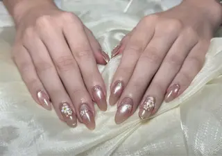 ネイル Rolakira マニのネイルデザイン