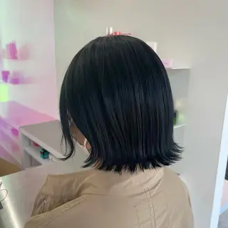 ショート カラー パーマ ヘアアレンジ 透明感ブリーチカラー 🌈TOMOHIROのヘアスタイル