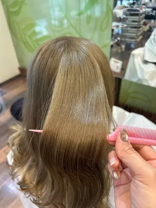 ロング カラー オリーブ南森町✨️ 畑中のヘアスタイル