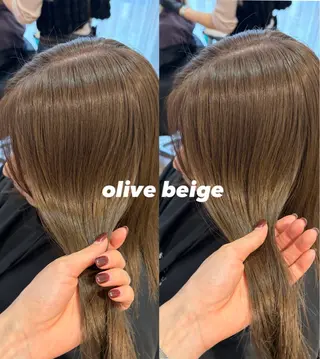 ミディアム カラー ミルクティー× グレージュMOMOのヘアスタイル