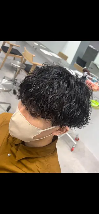 パーマ メンズ fifth 安次富　泰雅のヘアスタイル