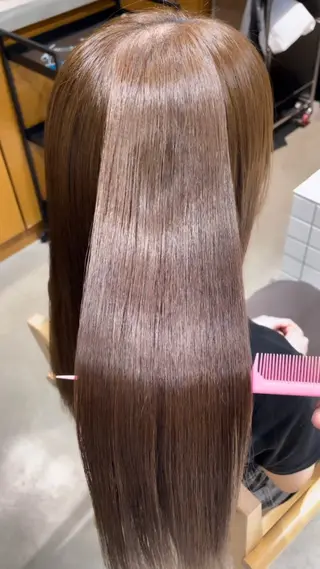 ロング パーマ 頼金 愛海のヘアスタイル