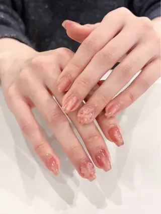 ネイル 岡崎 佑香のネイルデザイン