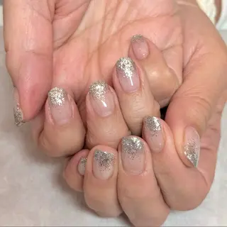 ネイル NailSalon MeMe所属・Nailsalon MeMe YUMIのネイルデザイン
