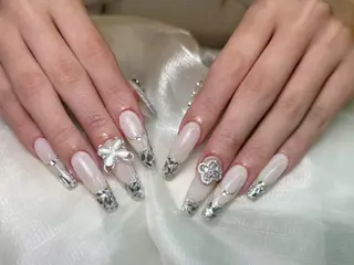 ネイル 💕チップネイル 🩷のネイルデザイン