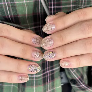 ネイル Nail salon RAVE所属・Salon Asterのネイルデザイン