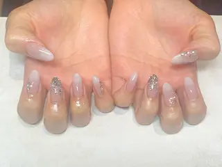 ネイル 金田 純香のネイルデザイン