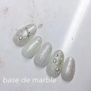 ネイル オモルフィ所属・カラーリスト marumoのヘアスタイル