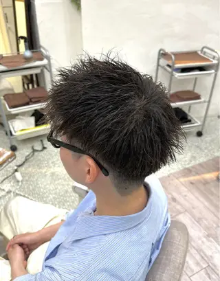 ショート メンズ スパイキー/ ピンパーマ/緑川雄也のヘアスタイル