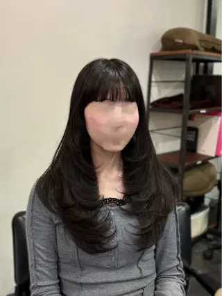 ロング 石田 亜弥のヘアスタイル