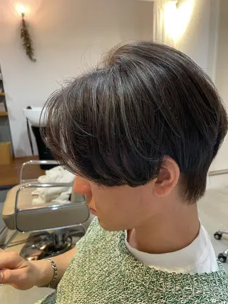 カラー メンズ HaKU 藤本かすみのヘアスタイル