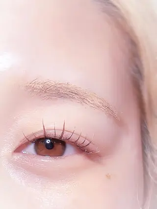 マツエク・マツパ Violet Essenceの眉毛・アイブロウイメージ