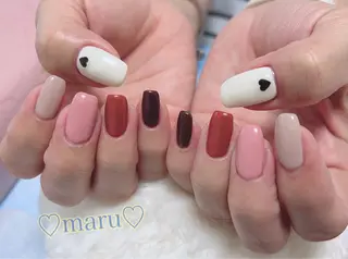 ネイル まるみ ♡のネイルデザイン