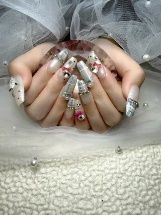 ネイル 七 海のネイルデザイン