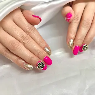 ネイル 山田 麻樹のネイルデザイン