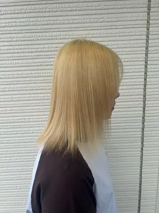 ミディアム 渡辺 望愛のヘアスタイル