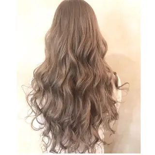 カラー 田井中 悠紀のヘアスタイル