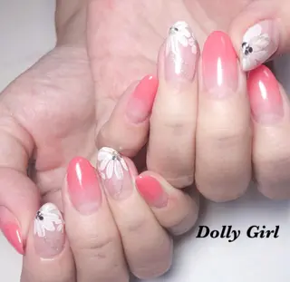 ネイル 個室ネイルサロンDolly  Girl〜ドーリーガール〜所属・DollyGirl KYOKOのネイルデザイン