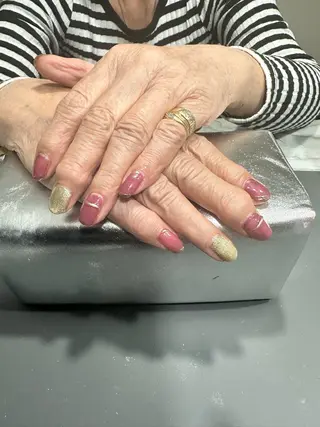 ネイル 中西 美羽のネイルデザイン