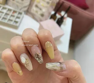 ネイル private nailsalon valerie所属・valerie /  miyuのネイルデザイン