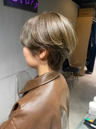 ショート カラー 🦋ハイトーンボブ ショート🦋トシキのヘアスタイル
