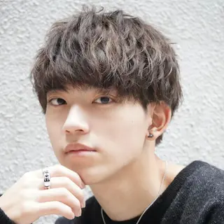 ショート confidence 新宿本店【公式】のヘアスタイル