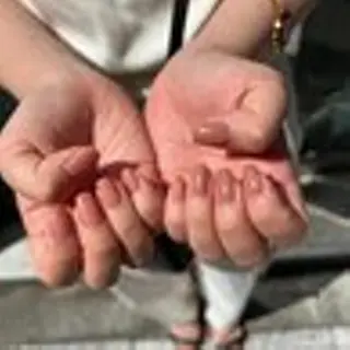 ネイル シンプリーワン 渋谷店🕯️RINAのネイルデザイン