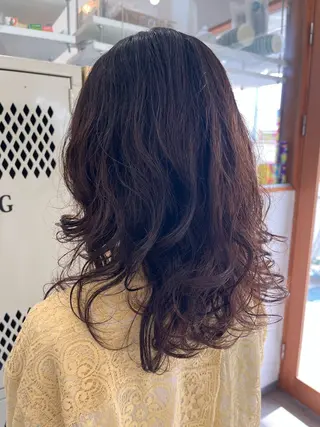 セミロング パーマ 森田 菜留美のヘアスタイル