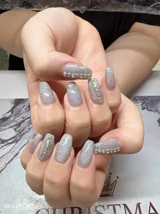 ネイル Guarendo錦糸町店所属・ガレンドウ 白澤 愛子のネイルデザイン