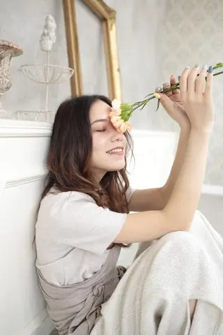 ミディアム 宮内 真乃のヘアスタイル