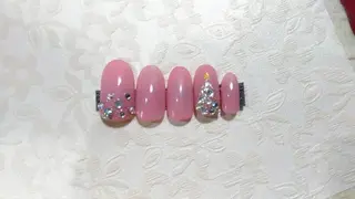 ネイル ネイルサロン Cureのネイルデザイン