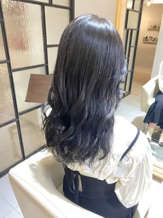セミロング カラー 安永 涼のヘアスタイル
