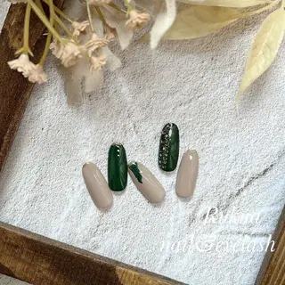 ネイル 吉澤 友恵のネイルデザイン