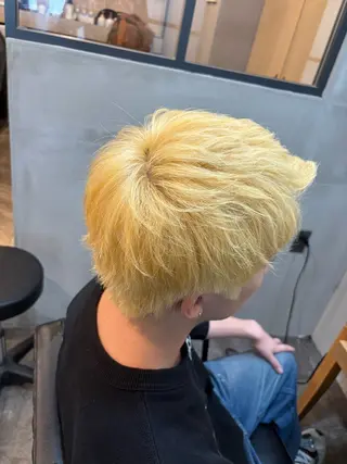 ショート カラー メンズ 磯野 成基のヘアスタイル