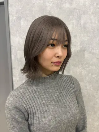 ショート 🌐NATSUMI 🌐【寒色カラー】のヘアスタイル