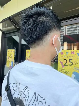 ショート メンズ メンズヘア特化 崎田 成人のヘアスタイル