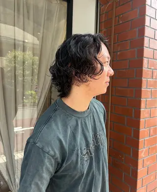 ミディアム パーマ メンズ 保坂 駿太郎のヘアスタイル