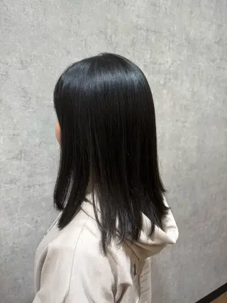 ミディアム 松本 希愛のヘアスタイル