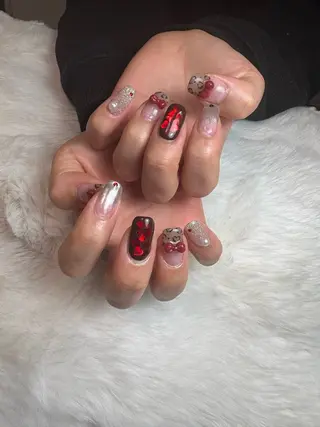 ネイル 黒須莉奈 IRYのネイルデザイン