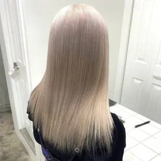 セミロング ☪ ‎ハイトーン信者 ☪️yumeka🪩のヘアスタイル