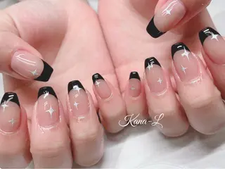 ネイル 芦辺 香奈のネイルデザイン