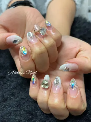 ネイル AviviyaNail所属・kubo ayaのネイルデザイン