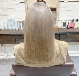 セミロング カラー Hairsalon F＋Moana by　HEADLIGHT所属・salonF 🔸hamaのマツエク・マツパデザイン