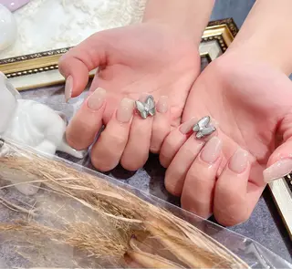 ネイル FLY Nail Salonのネイルデザイン