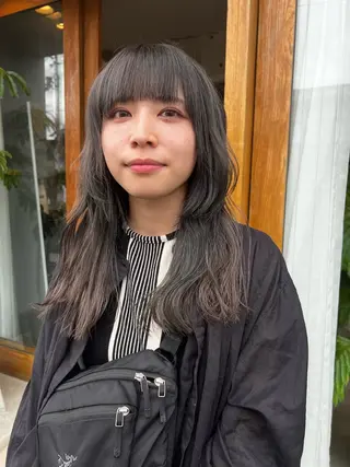 ロング パーマ ホリバ ユカのヘアスタイル